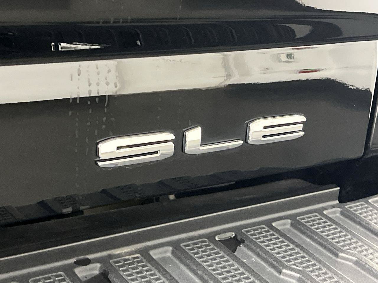 Certified 2025 GMC Sierra 2500 SLE w/ SLE Value Package; AWD/4WD image 35