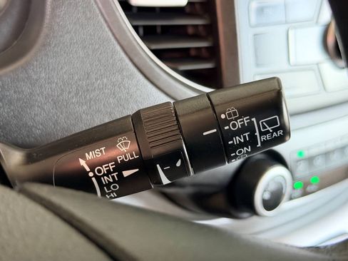 Used 2012 Honda CR-V EX image 36