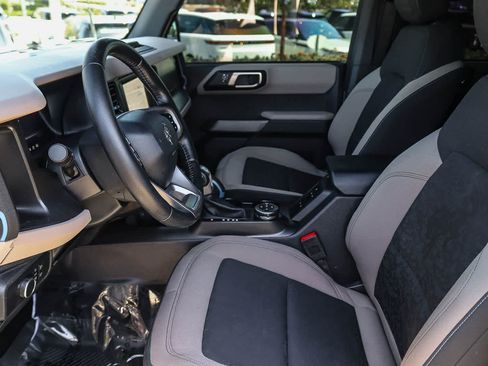 Used 2021 Ford Bronco Wildtrak AWD/4WD image 19