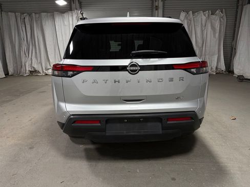 Used 2024 Nissan Pathfinder SV FWD image 6