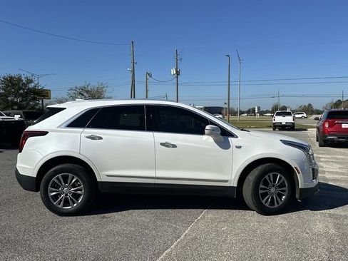 Used 2021 Cadillac XT5 Premium Luxury FWD image 7