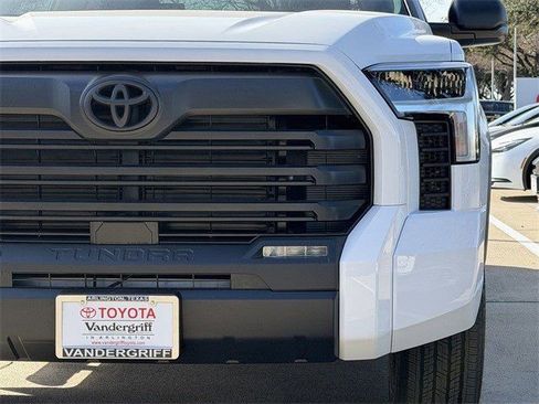 New 2026 Toyota Tundra SR5 image 8