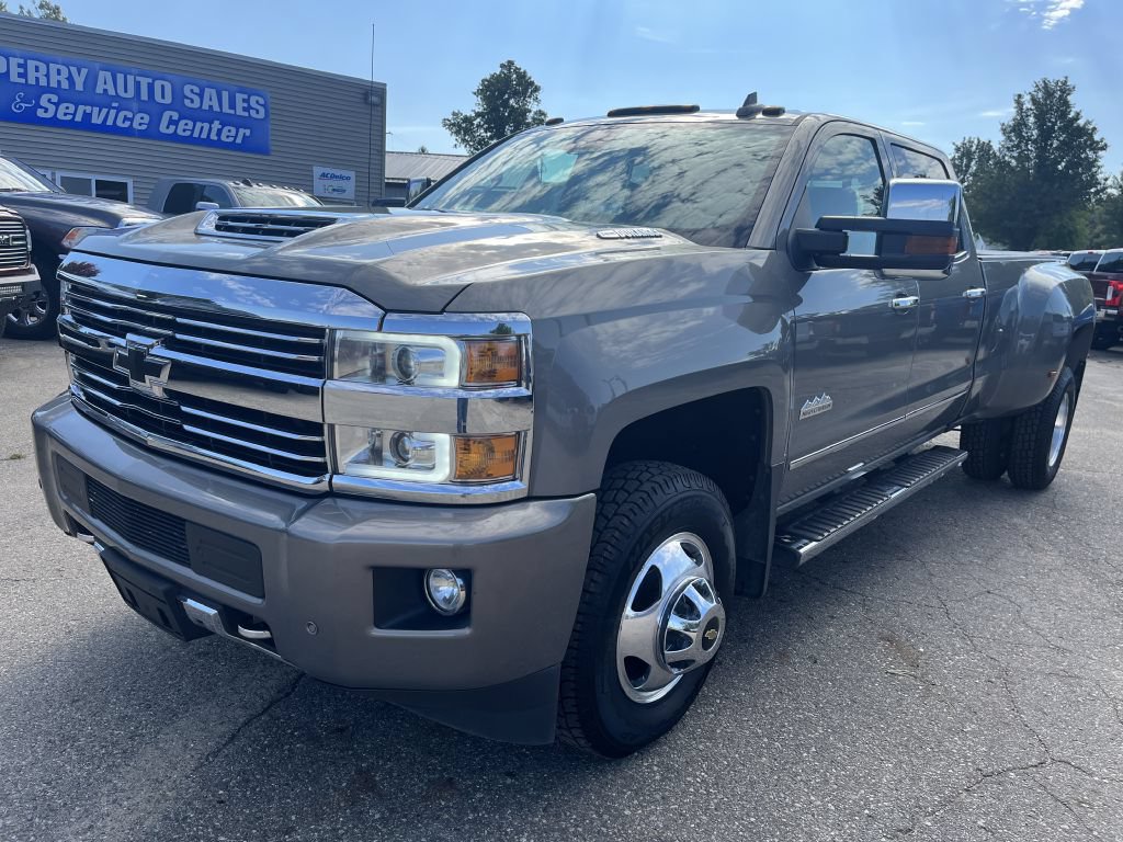 Used 2017 Chevrolet Silverado 3500 High Country w/ Duramax Plus Package AWD/4WD image 2