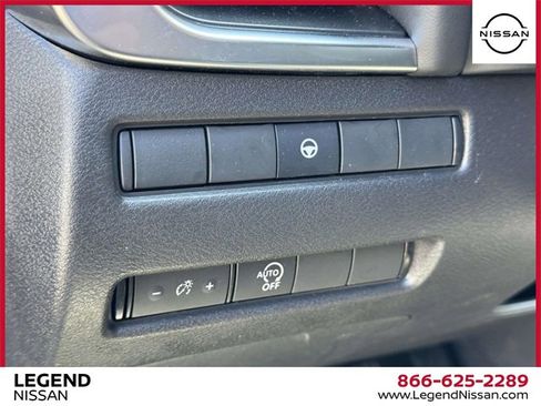 Certified 2023 Nissan Rogue SV image 18