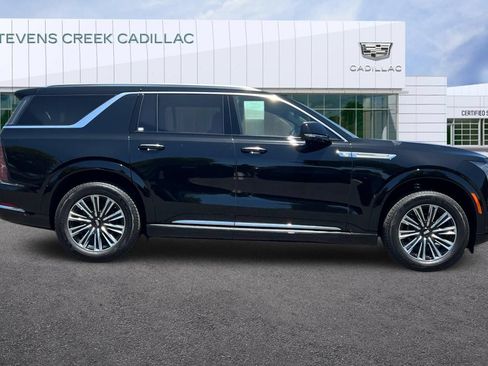 Used 2026 Cadillac Escalade IQL Luxury AWD/4WD image 2
