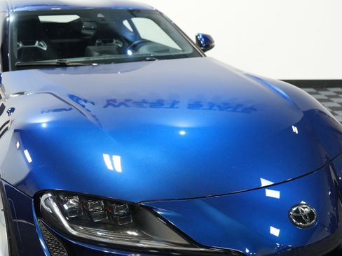 Used 2020 Toyota Supra Premium w/ Driver Assist Package image 12