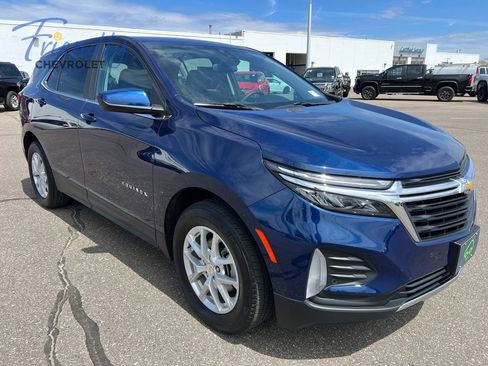 Used 2022 Chevrolet Equinox LT AWD/4WD image 9