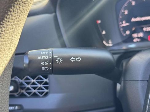 Certified 2023 Honda Accord EX image 22