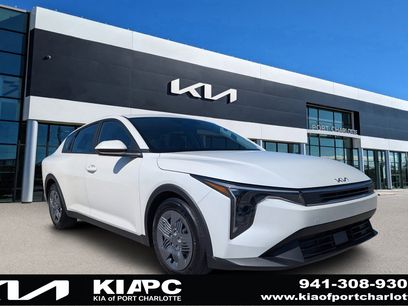 Certified 2025 Kia K4 LX