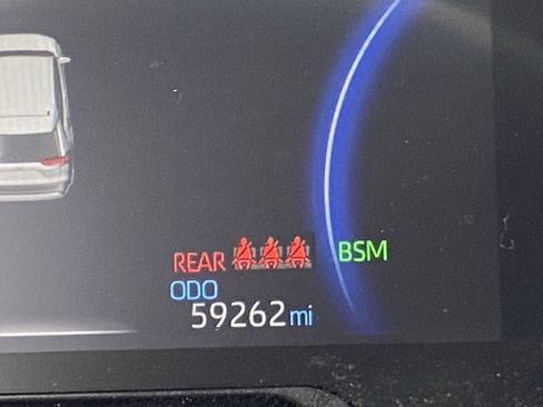 Certified 2025 Toyota RAV4 XLE AWD/4WD image 36