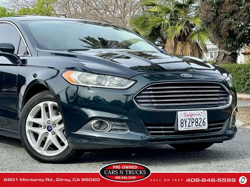 Used 2014 Ford Fusion SE w/ Equipment Group 202A image 23