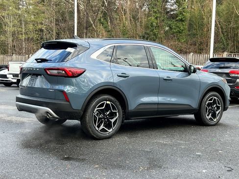 New 2026 Ford Escape Platinum w/ Premium Technology Package image 4