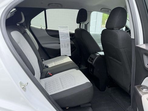 Used 2024 Chevrolet Equinox LT FWD image 13