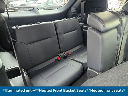 Used 2024 Mitsubishi Outlander SE image 13