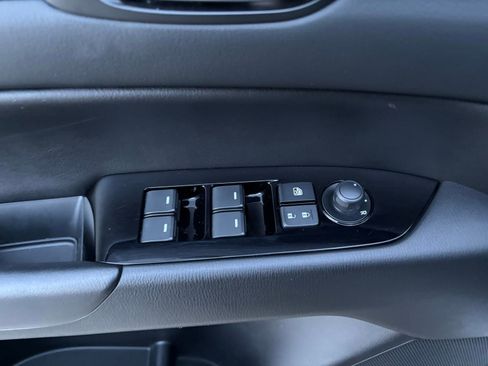 Certified 2025 MAZDA CX-5 AWD 2.5 S w/ Preferred Package image 14