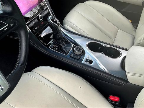 Used 2017 INFINITI Q60 w/ Premium Plus Package 3.0T image 14