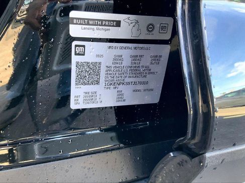 New 2026 GMC Acadia AT4 w/ Luxury Package image 13