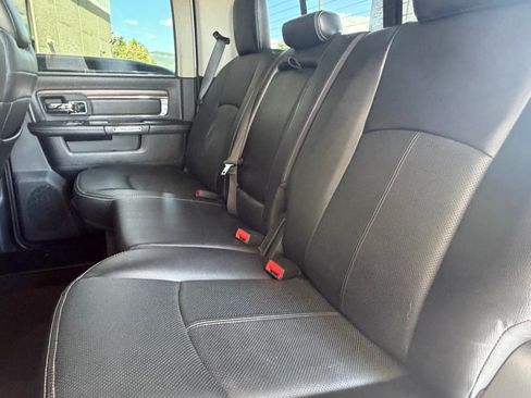 Used 2018 RAM 2500 Laramie w/ Sport Appearance Group AWD/4WD image 24