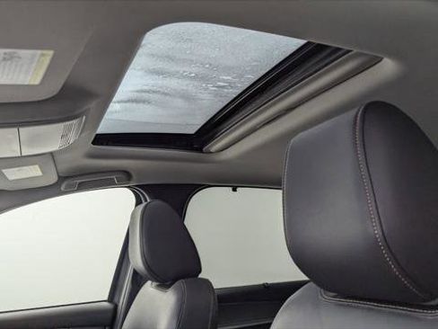 Used 2024 MAZDA CX-90 3.3 Turbo w/ Preferred Plus image 28