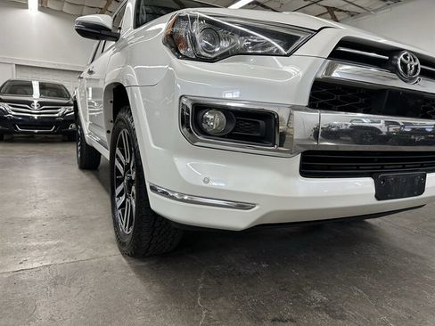 Used 2020 Toyota 4Runner Limited AWD/4WD image 40