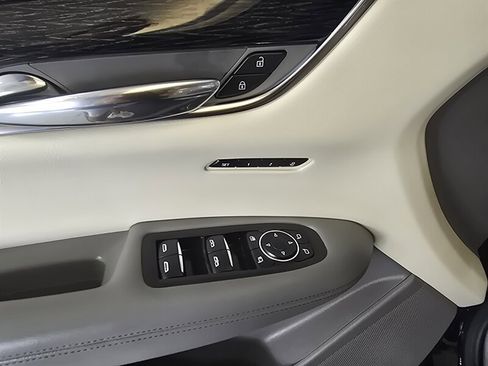 Used 2020 Cadillac XT6 Premium Luxury image 20