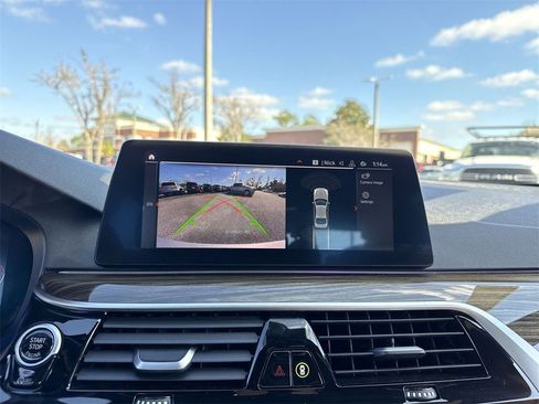 Used 2020 BMW 530i w/ Convenience Package image 23