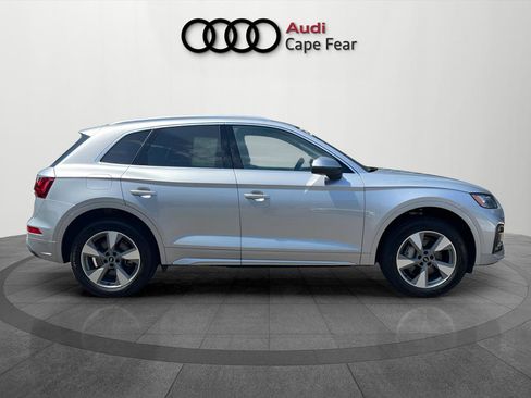 Used 2023 Audi Q5 2.0T Premium Plus w/ Premium Plus Package AWD/4WD image 6