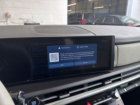 Used 2025 Hyundai Santa Fe SEL FWD image 20