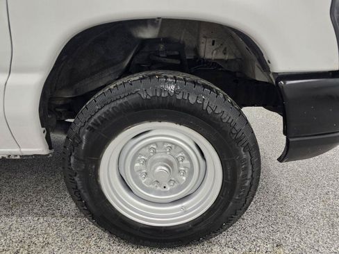 Used 2012 Ford E-150 and Econoline 150 RWD image 28