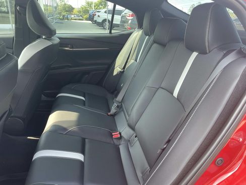 Used 2025 Toyota Camry SE FWD image 11