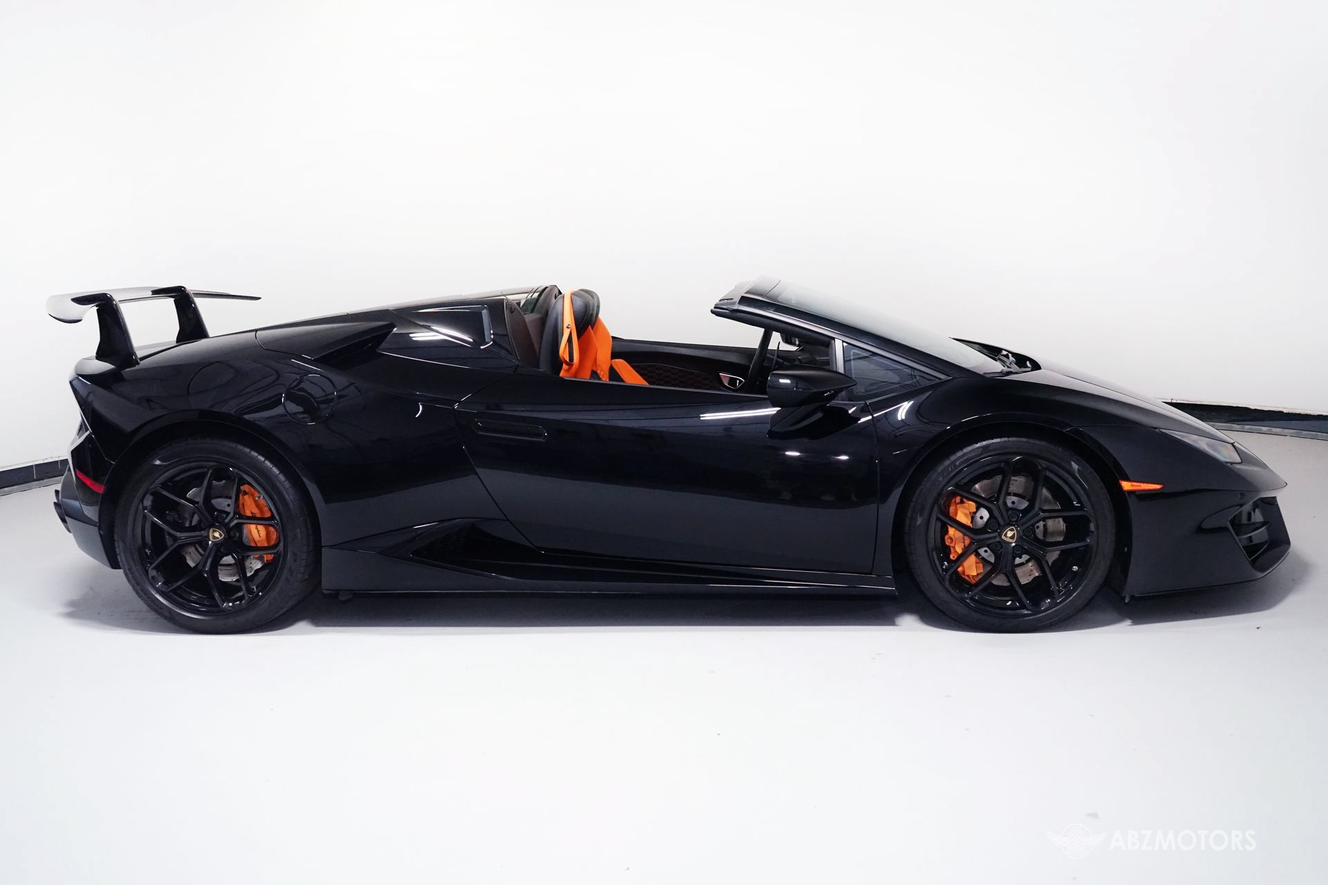 Used 2019 Lamborghini Huracan LP 580-2 RWD image 4