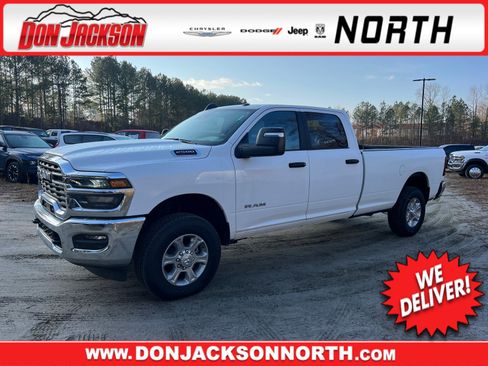 Used 2025 RAM 2500 Lone Star w/ Bed Convenience Group image 1