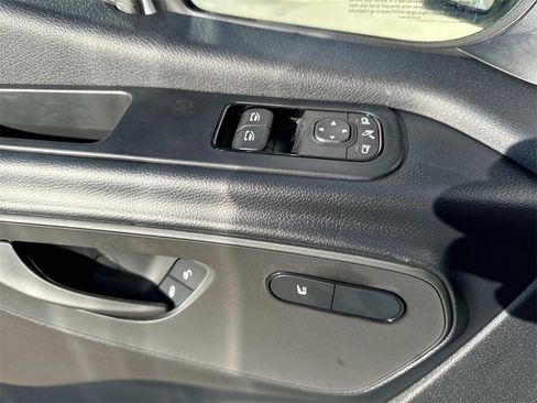 New 2025 Mercedes-Benz Sprinter 2500 image 30