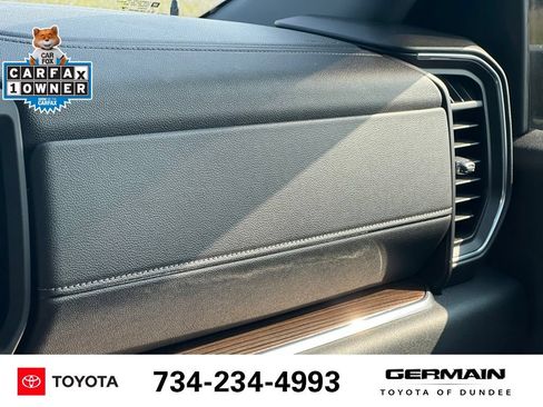Used 2022 Chevrolet Silverado 1500 LT AWD/4WD image 31