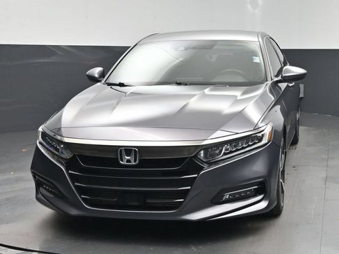 Used 2020 Honda Accord Sport image 6