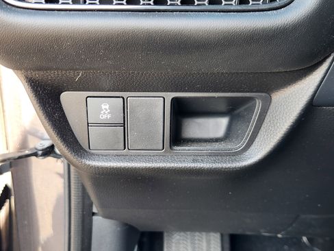 Certified 2024 Honda HR-V LX image 24