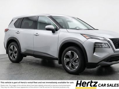 Used 2025 Nissan Rogue SV