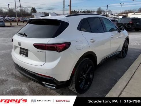 Used 2025 Buick Envision Sport Touring AWD/4WD image 10