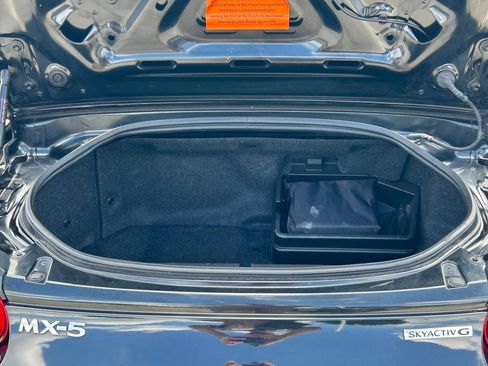 Used 2025 MAZDA MX-5 Miata RF Grand Touring RWD image 14