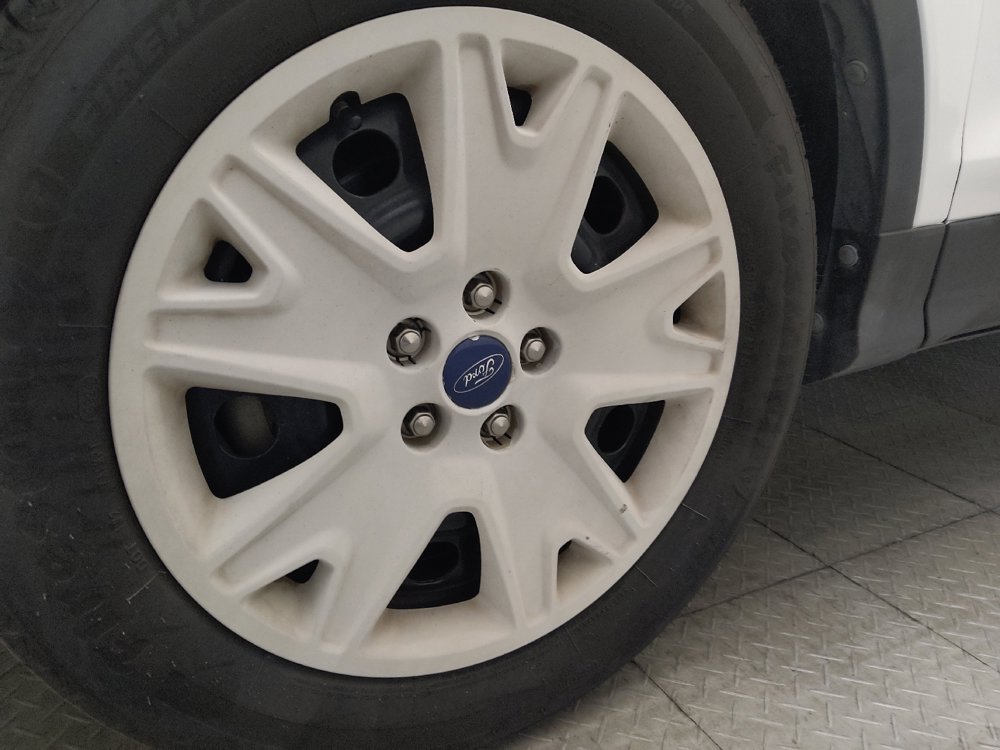 Used 2014 Ford Escape S FWD image 31