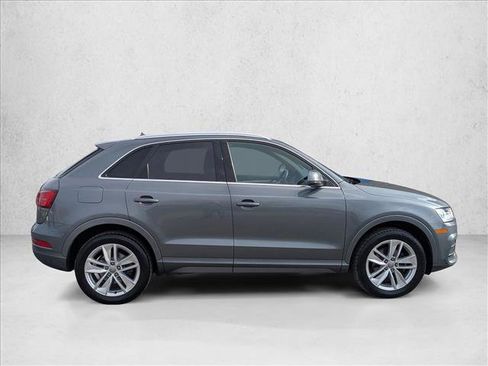 Used 2017 Audi Q3 2.0T Premium Plus w/ Premium Plus Package image 4