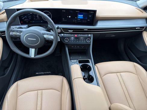 Used 2025 Hyundai Sonata Limited image 16