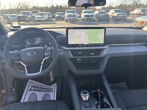 New 2026 Ford Explorer ST-Line image 15