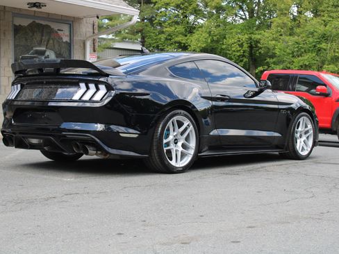 Used 2020 Ford Mustang GT RWD image 7