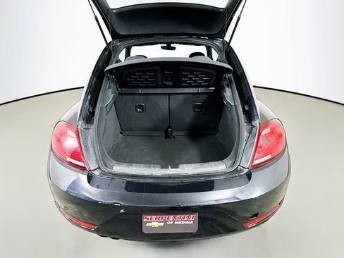 Used 2017 Volkswagen Beetle 1.8T S image 24
