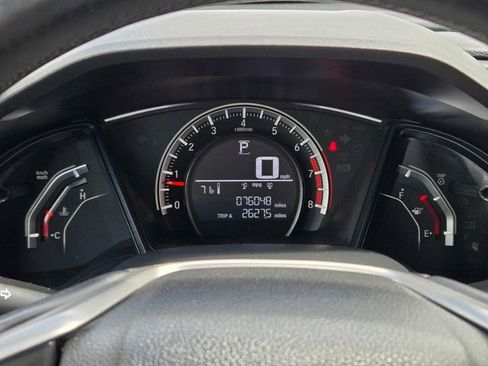 Used 2018 Honda Civic Sport image 26