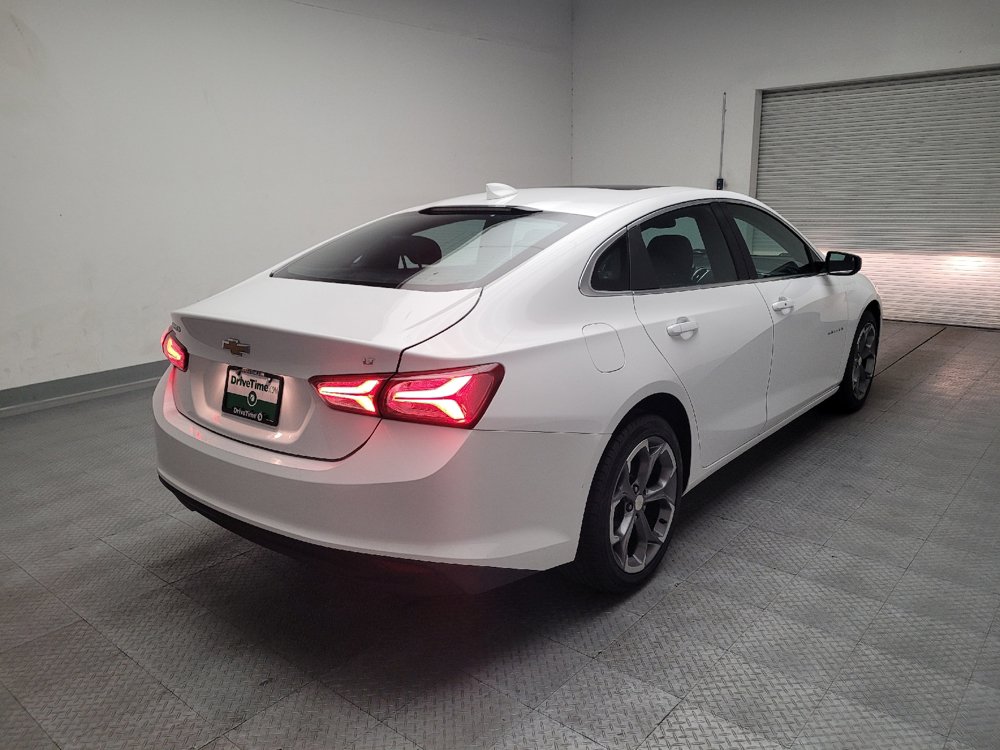 Used 2021 Chevrolet Malibu LT FWD image 9