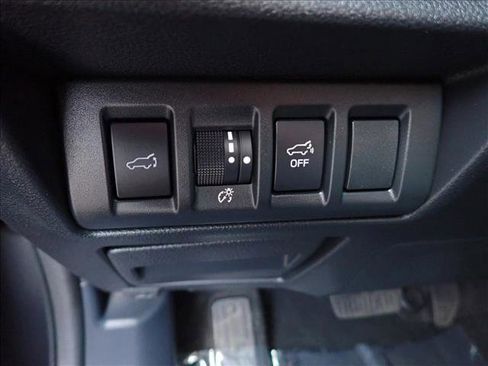 Certified 2022 Subaru Outback Premium AWD/4WD image 17