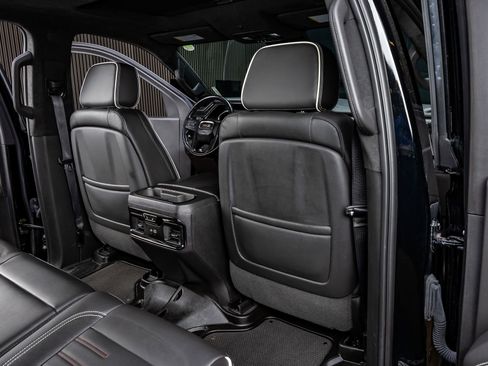 Used 2023 GMC Sierra 1500 AT4X image 31