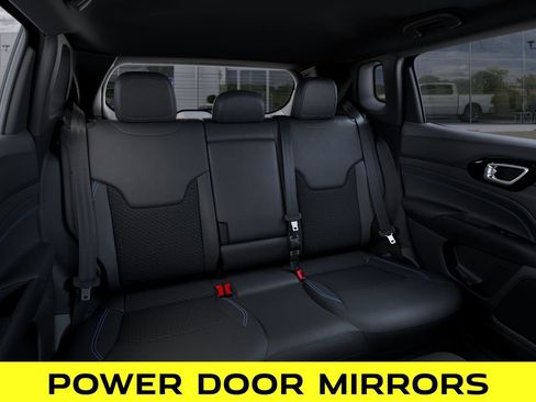 New 2026 Jeep Compass Latitude AWD/4WD image 15